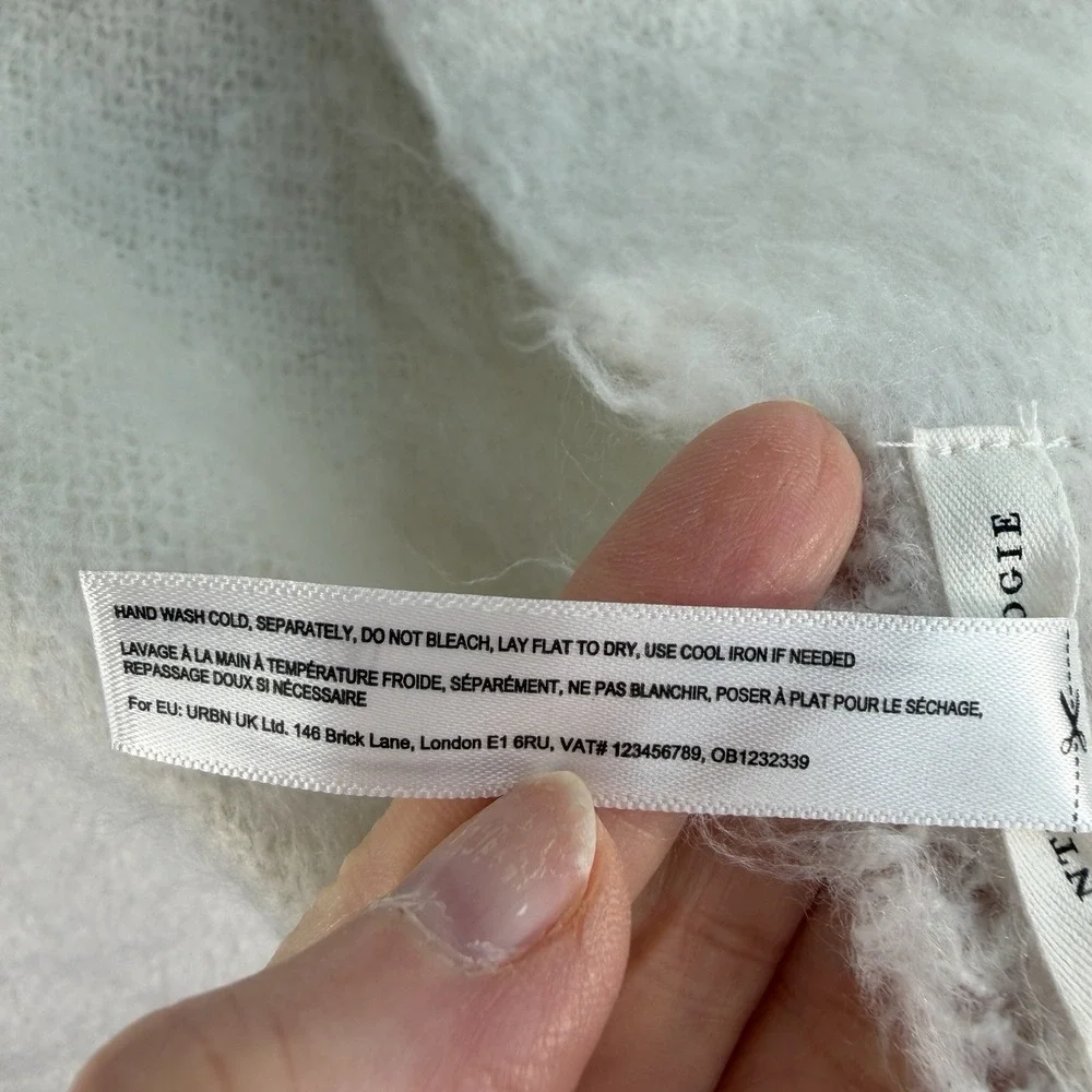 Anthropologie scarf bias